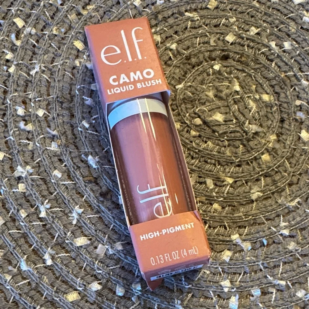 e.l.f. Camo Liquid Blush